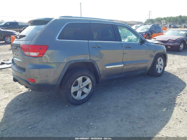 45962937 :رقم المزاد ، 1J4RR4GT0BC608584 vin ، 2011 Jeep Grand Cherokee Laredo مزاد بيع