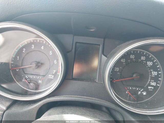 45962937 :رقم المزاد ، 1J4RR4GT0BC608584 vin ، 2011 Jeep Grand Cherokee Laredo مزاد بيع