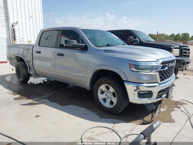 Продаж на аукціоні авто 2025 Ram 1500 Big Horn  4x4 6'4 Box, vin: 1C6SRFMP3SN637969, номер лоту: 45962948