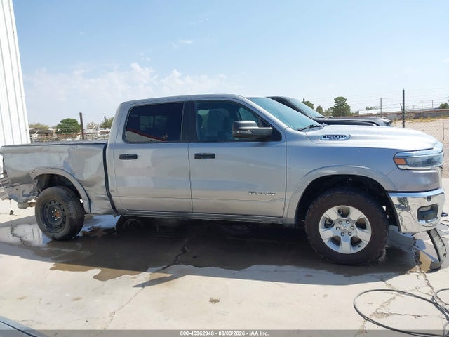 Продаж на аукціоні авто 2025 Ram 1500 Big Horn  4x4 6'4 Box, vin: 1C6SRFMP3SN637969, номер лоту: 45962948