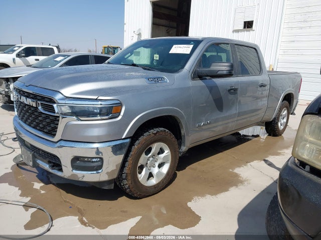 Продаж на аукціоні авто 2025 Ram 1500 Big Horn  4x4 6'4 Box, vin: 1C6SRFMP3SN637969, номер лоту: 45962948