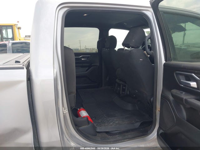 Продаж на аукціоні авто 2025 Ram 1500 Big Horn  4x4 6'4 Box, vin: 1C6SRFMP3SN637969, номер лоту: 45962948