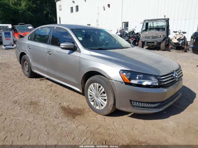 Продаж на аукціоні авто 2014 Volkswagen Passat 2.5l S, vin: 1VWAP7A37EC011632, номер лоту: 45962968