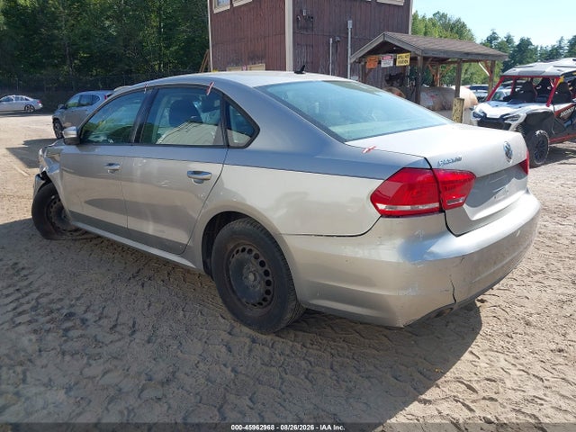 Продаж на аукціоні авто 2014 Volkswagen Passat 2.5l S, vin: 1VWAP7A37EC011632, номер лоту: 45962968