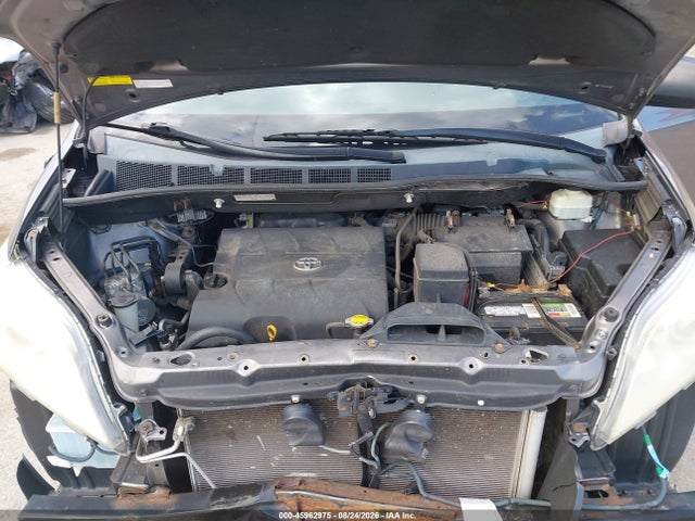 Продаж на аукціоні авто 2011 Toyota Sienna Le, vin: 5TDJK3DC8BS029184, номер лоту: 45962975