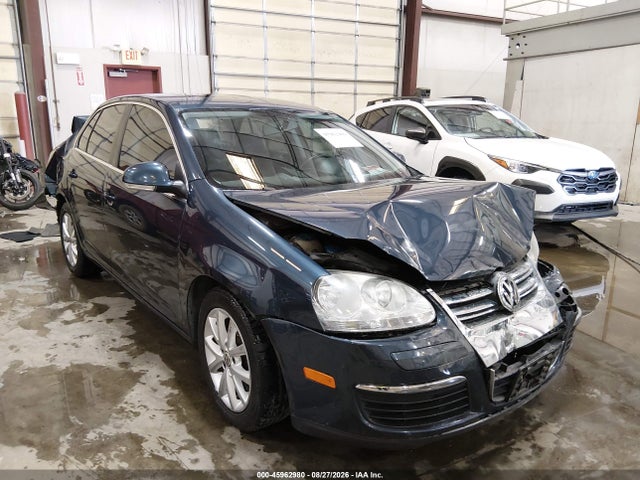 2010 Volkswagen Jetta Se მანქანა იყიდება აუქციონზე, vin: 3VWRX7AJ1AM028985, აუქციონის ნომერი: 45962980