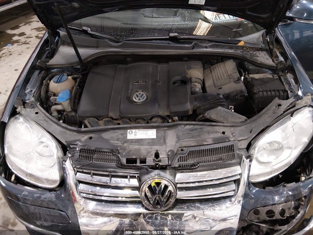 2010 Volkswagen Jetta Se მანქანა იყიდება აუქციონზე, vin: 3VWRX7AJ1AM028985, აუქციონის ნომერი: 45962980