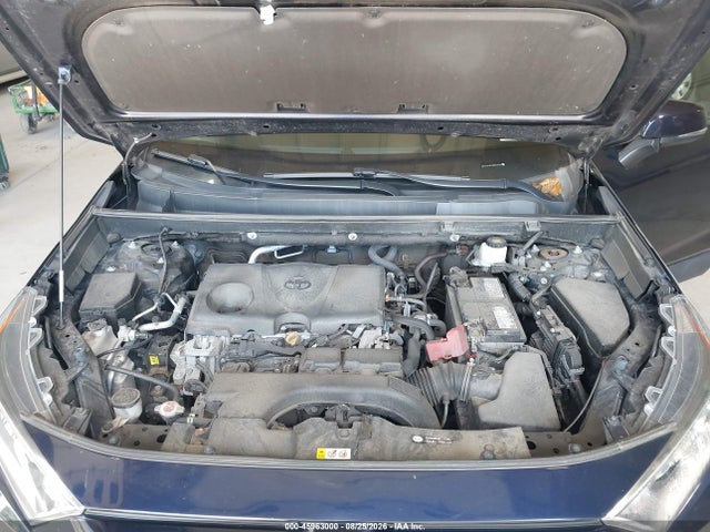 45963000 :رقم المزاد ، 2T3A1RFV9MW219422 vin ، 2021 Toyota Rav4 Xle Premium مزاد بيع
