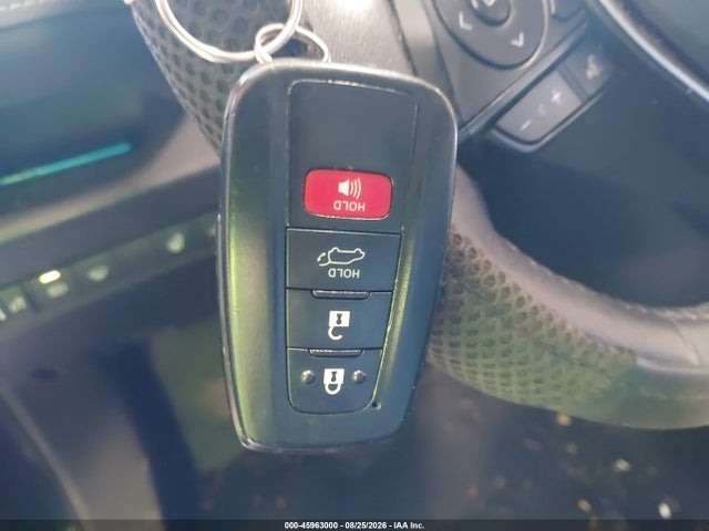 45963000 :رقم المزاد ، 2T3A1RFV9MW219422 vin ، 2021 Toyota Rav4 Xle Premium مزاد بيع