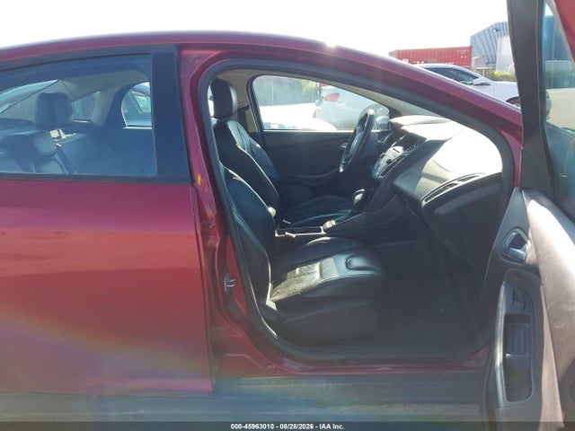 45963010 :رقم المزاد ، 1FADP3F2XGL329598 vin ، 2016 Ford Focus Se مزاد بيع
