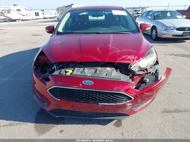 45963010 :رقم المزاد ، 1FADP3F2XGL329598 vin ، 2016 Ford Focus Se مزاد بيع