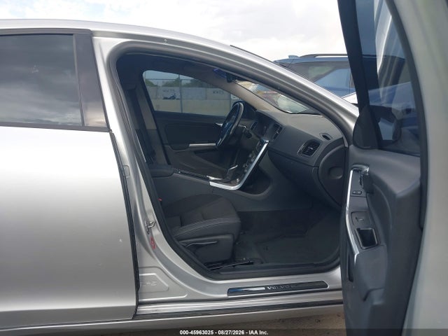Aukcja sprzedaży 2014 Volvo S60 T5, vin: YV1612FS8E2290599, numer aukcji: 45963025