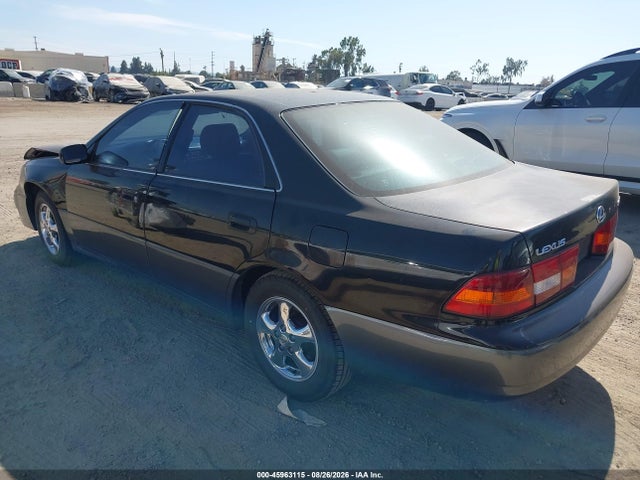 Продажа на аукционе авто 1998 Lexus Es 300, vin: JT8BF28G6W0109803, номер лота: 45963115