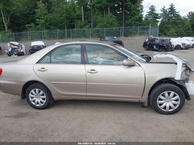 Продаж на аукціоні авто 2005 Toyota Camry Le, vin: 4T1BE30K45U084302, номер лоту: 45963133