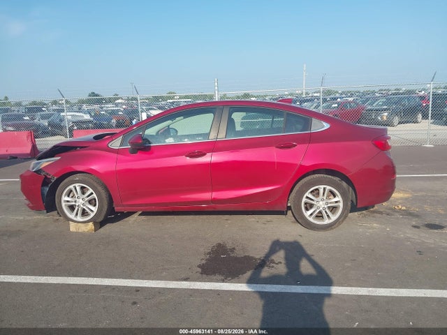 Продаж на аукціоні авто 2018 Chevrolet Cruze Lt Auto, vin: 1G1BE5SM7J7123321, номер лоту: 45963141
