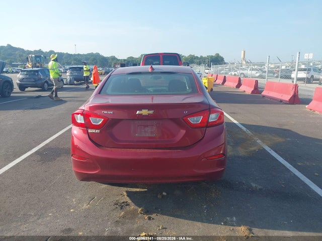 Продаж на аукціоні авто 2018 Chevrolet Cruze Lt Auto, vin: 1G1BE5SM7J7123321, номер лоту: 45963141