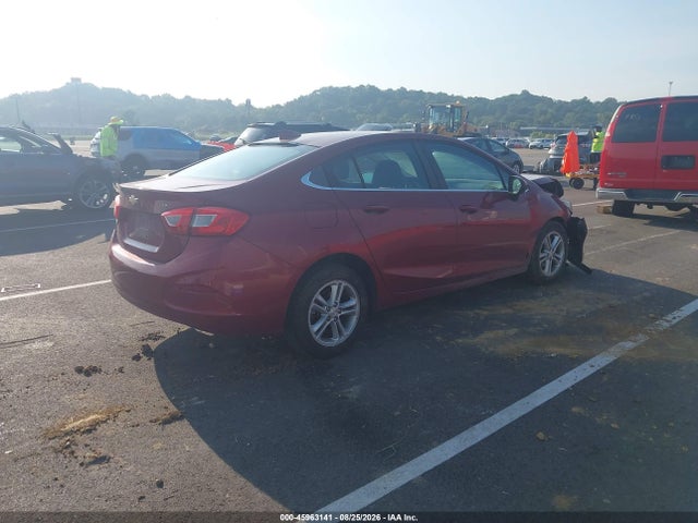 Продаж на аукціоні авто 2018 Chevrolet Cruze Lt Auto, vin: 1G1BE5SM7J7123321, номер лоту: 45963141