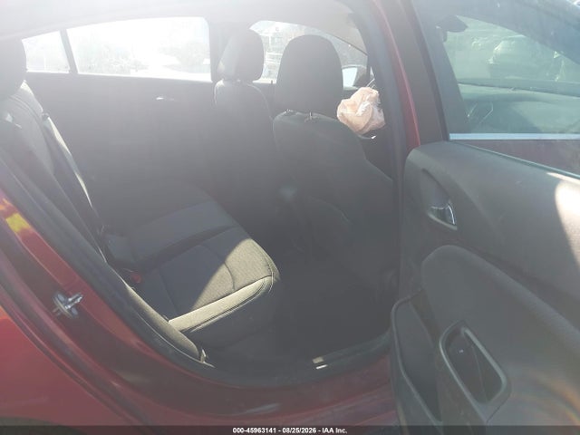 Продаж на аукціоні авто 2018 Chevrolet Cruze Lt Auto, vin: 1G1BE5SM7J7123321, номер лоту: 45963141