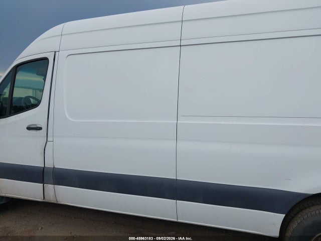 45963183 :رقم المزاد ، WDYPF4CD0KP030701 vin ، 2019 Freightliner Sprinter 3500xd High Roof V6 مزاد بيع