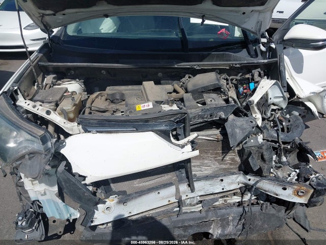 Toyota Rav4 Xle 2018 JTMRFREVXJJ180923 Image 10