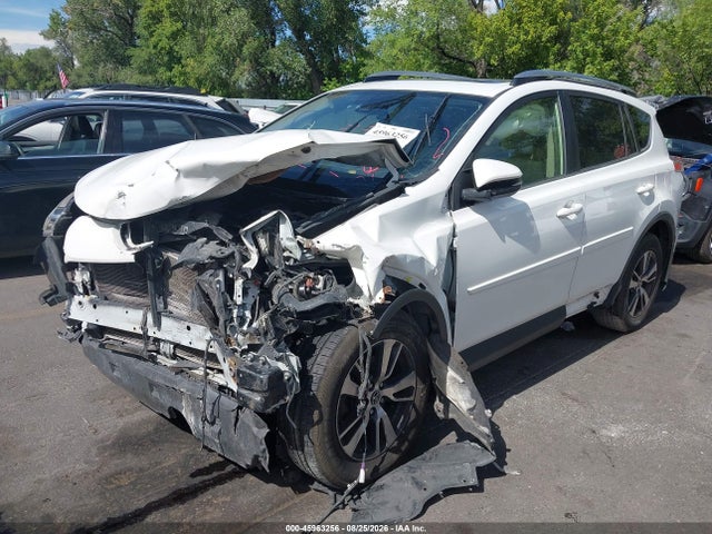 Toyota Rav4 Xle 2018 JTMRFREVXJJ180923 Image 2
