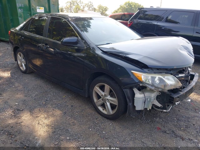 Продажа на аукционе авто 2014 Toyota Camry Se, vin: 4T1BF1FK4EU324098, номер лота: 45963300