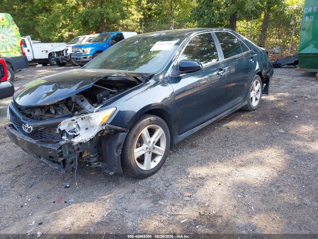 45963300 :رقم المزاد ، 4T1BF1FK4EU324098 vin ، 2014 Toyota Camry Se مزاد بيع