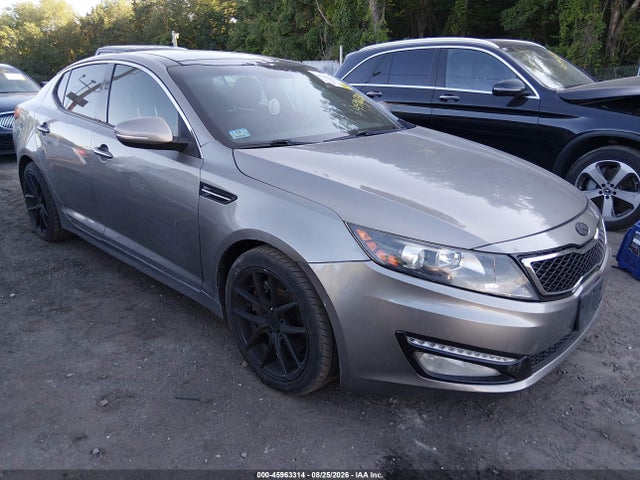 2013 Kia Optima Sx მანქანა იყიდება აუქციონზე, vin: 5XXGR4A60DG205255, აუქციონის ნომერი: 45963314