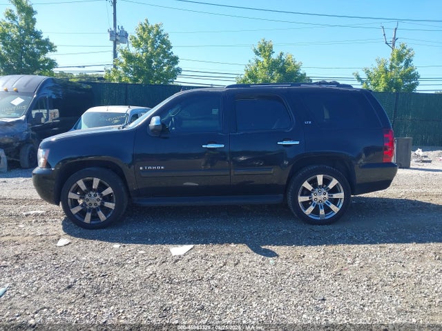 Продаж на аукціоні авто 2008 Chevrolet Tahoe Ltz, vin: 1GNFK130X8J110850, номер лоту: 45963325