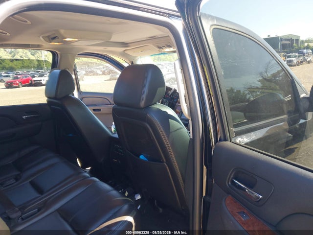 Продаж на аукціоні авто 2008 Chevrolet Tahoe Ltz, vin: 1GNFK130X8J110850, номер лоту: 45963325