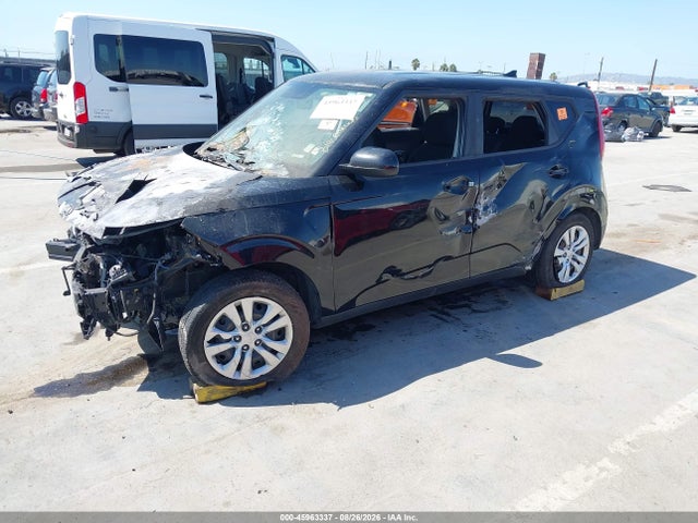 KIA SOUL LX 2020 KNDJ23AU8L7725150 Image 2