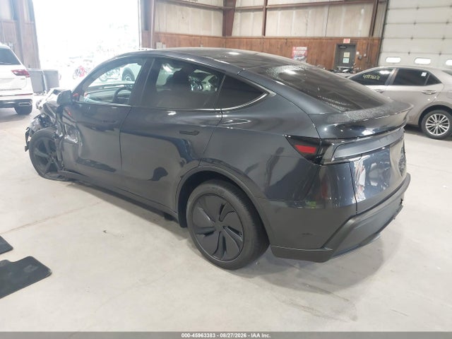 Tesla Model Y 2026 7SAYGAEE1TF676118 Image 3