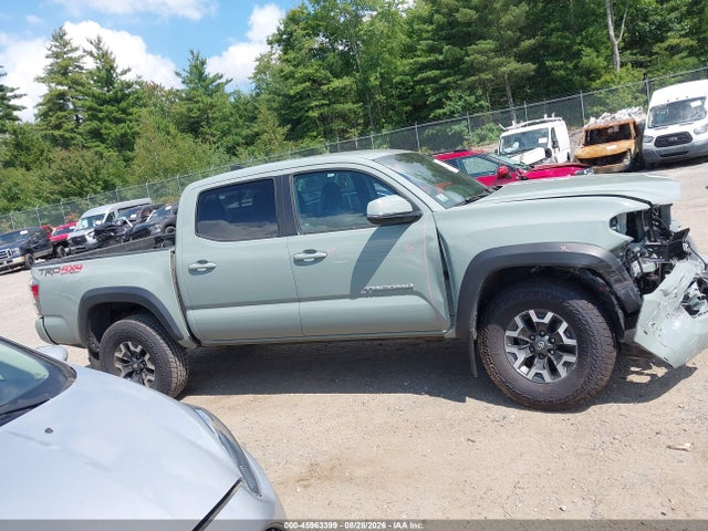 3TMCZ5AN5NM499103 Toyota Tacoma Trd Off Road