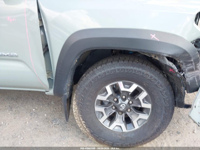 3TMCZ5AN5NM499103 Toyota Tacoma Trd Off Road