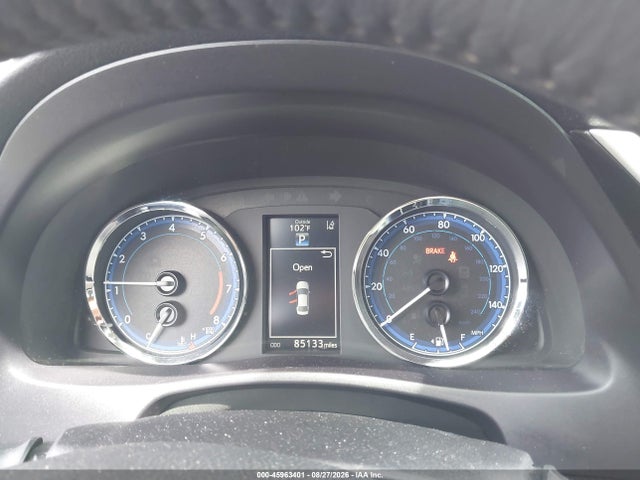 Toyota COROLLA SE 2018 5YFBURHE5JP789397 Image 7