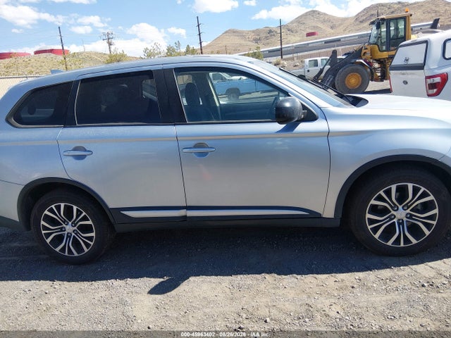 Mitsubishi Outlander Es 2017 JA4AZ2A37HZ070529 Image 13
