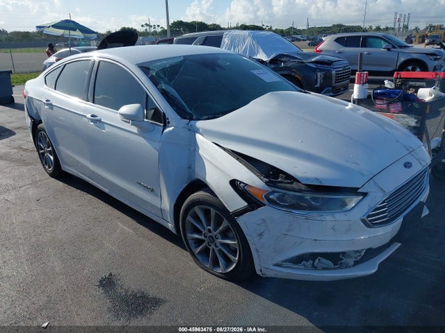 45963475 :رقم المزاد ، 3FA6P0LUXHR410049 vin ، 2017 Ford Fusion Hybrid Se مزاد بيع
