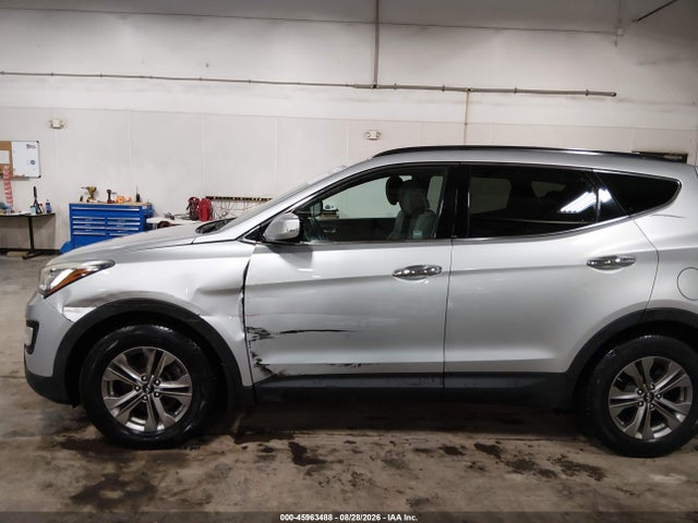 Продажа на аукционе авто 2016 Hyundai Santa Fe Sport 2.4l, vin: 5XYZU3LB4GG343523, номер лота: 45963488