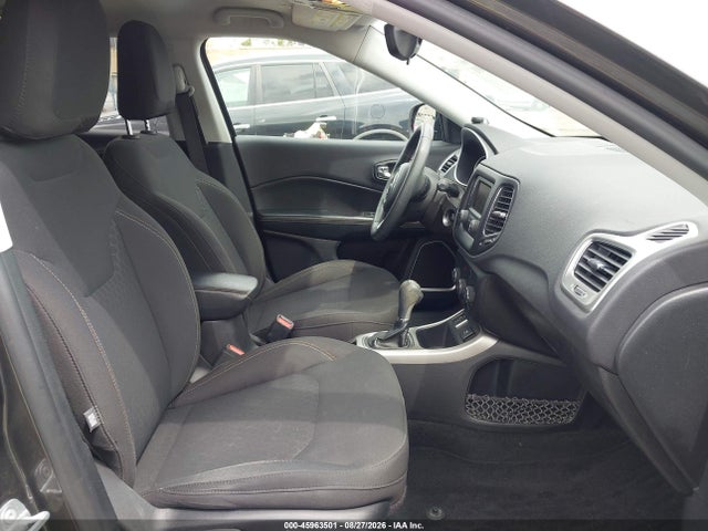 45963501 :رقم المزاد ، 3C4NJCAB6JT368188 vin ، 2018 Jeep Compass Sport Fwd مزاد بيع