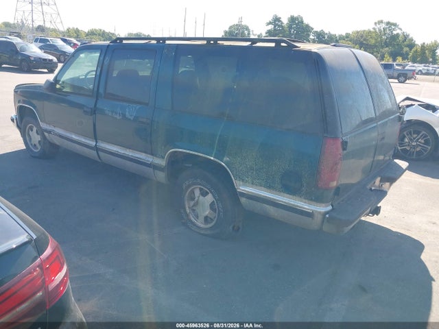 1997 Chevrolet Suburban 1500 მანქანა იყიდება აუქციონზე, vin: 1GNEC16R0VJ430838, აუქციონის ნომერი: 45963526
