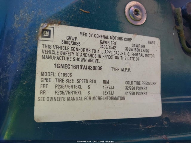 1997 Chevrolet Suburban 1500 მანქანა იყიდება აუქციონზე, vin: 1GNEC16R0VJ430838, აუქციონის ნომერი: 45963526