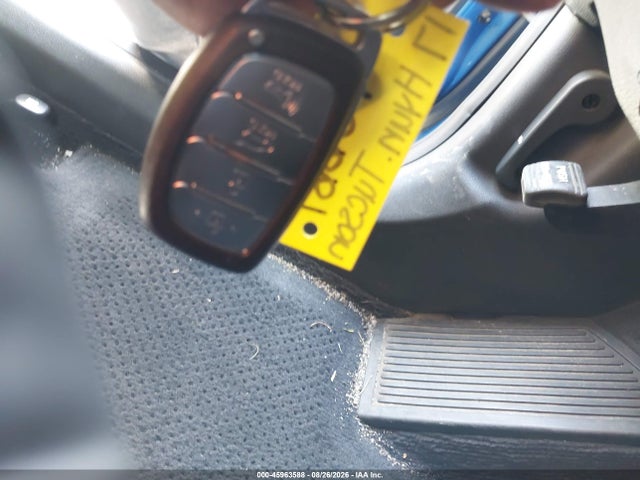 45963588 :رقم المزاد ، KM8J33A26HU446098 vin ، 2017 Hyundai Tucson Night مزاد بيع
