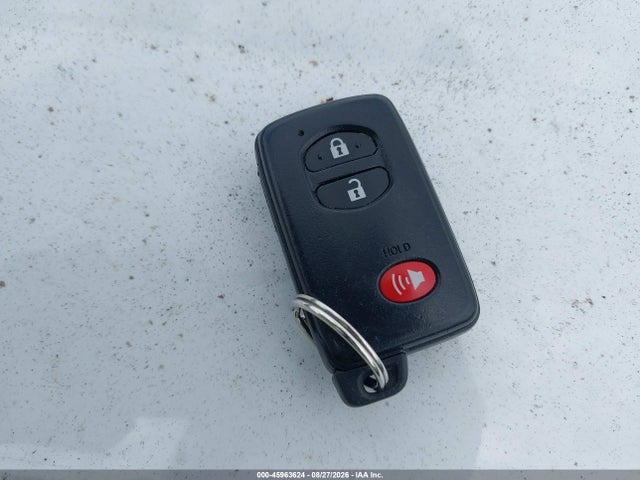 Toyota Prius Three 2015 JTDKN3DU1F0467056 Image 11