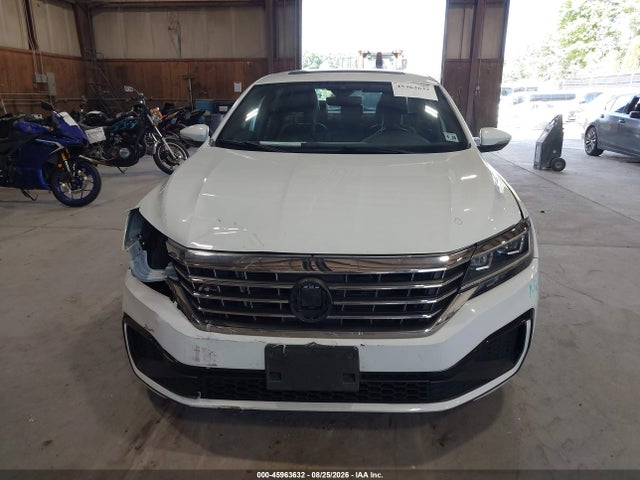 Aukcja sprzedaży 2021 Volkswagen Passat 2.0t R-line, vin: 1VWMA7A3XMC007040, numer aukcji: 45963632