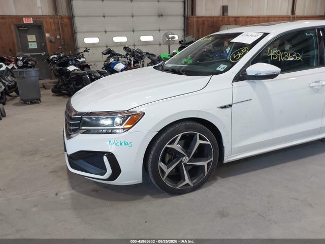 Aukcja sprzedaży 2021 Volkswagen Passat 2.0t R-line, vin: 1VWMA7A3XMC007040, numer aukcji: 45963632