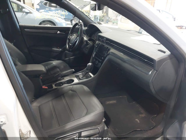 Aukcja sprzedaży 2021 Volkswagen Passat 2.0t R-line, vin: 1VWMA7A3XMC007040, numer aukcji: 45963632