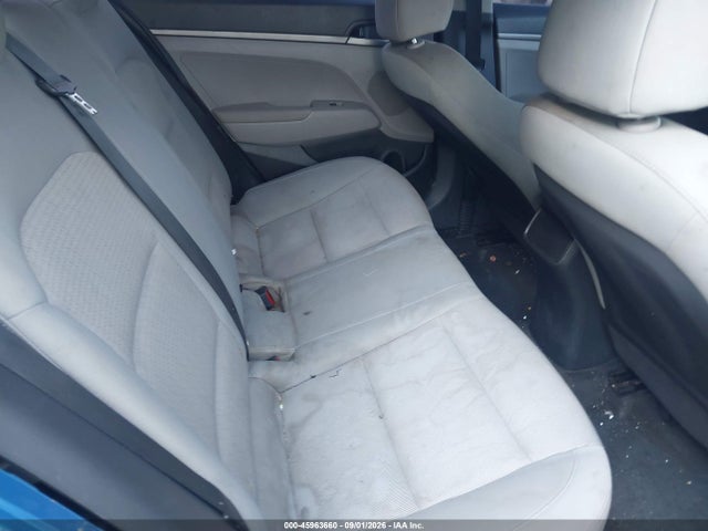 2017 Hyundai Elantra Se მანქანა იყიდება აუქციონზე, vin: KMHD74LFXHU112440, აუქციონის ნომერი: 45963660