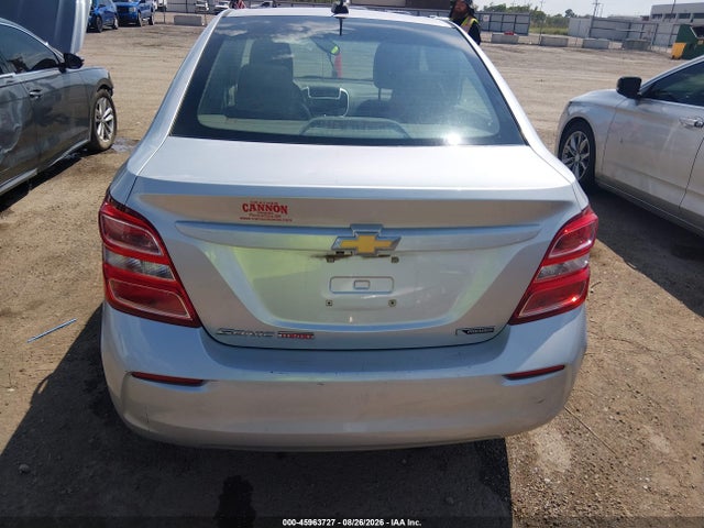 45963727 :رقم المزاد ، 1G1JF5SB3H4107703 vin ، 2017 Chevrolet Sonic Premier Auto مزاد بيع