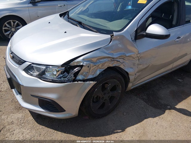 45963727 :رقم المزاد ، 1G1JF5SB3H4107703 vin ، 2017 Chevrolet Sonic Premier Auto مزاد بيع