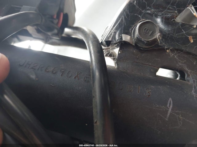 JH2RC690XEK000613 Honda CTX700